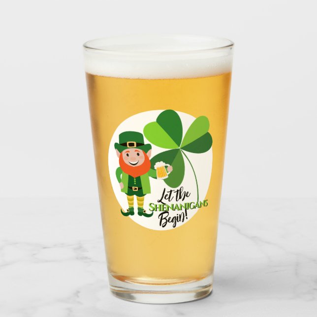 Shenanigans Leprechaun Kleeblatt St Patrick's Day Glas (Vorne (Gefüllt))