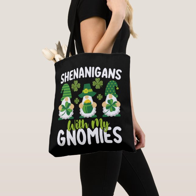 Shenanigans mit meinen Gnomies gewinnen St Patrick (Von Nahem)