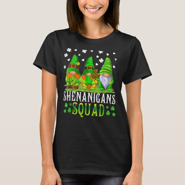 Shenanigans Squad St Patricks Day Gnomes Green Pro T-Shirt (Vorderseite)