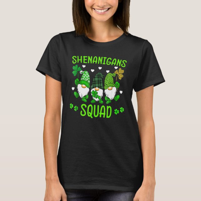 Shenanigans Squad St Patricks Day Gnomes Green Pro T-Shirt (Vorderseite)