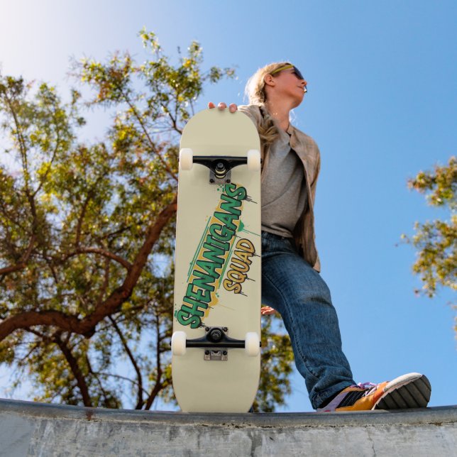 Shenanigans Squad St. Patrick's Day Skateboard (Außenbereich 1)