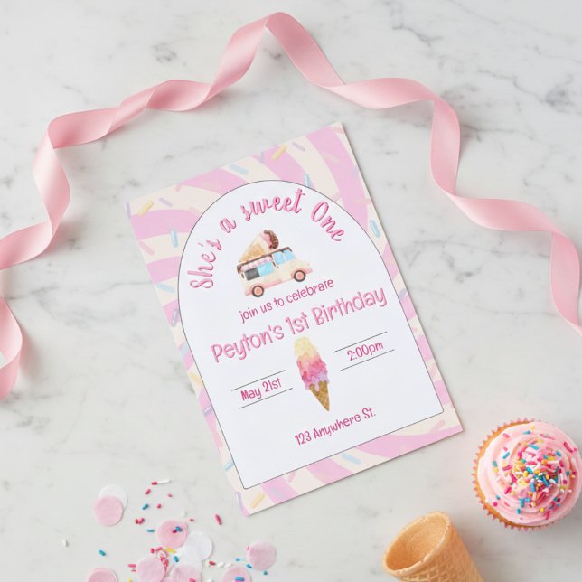 She's a sweet one! first birthday invitation einladung (Von Creator hochgeladen)