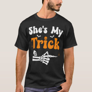 Shes Myrick Skelett Paare passende Halloween Co T-Shirt