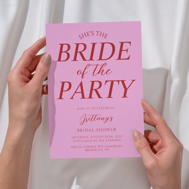 She's the Bride of the Party Pink Bridal Shower  Einladung (Von Creator hochgeladen)