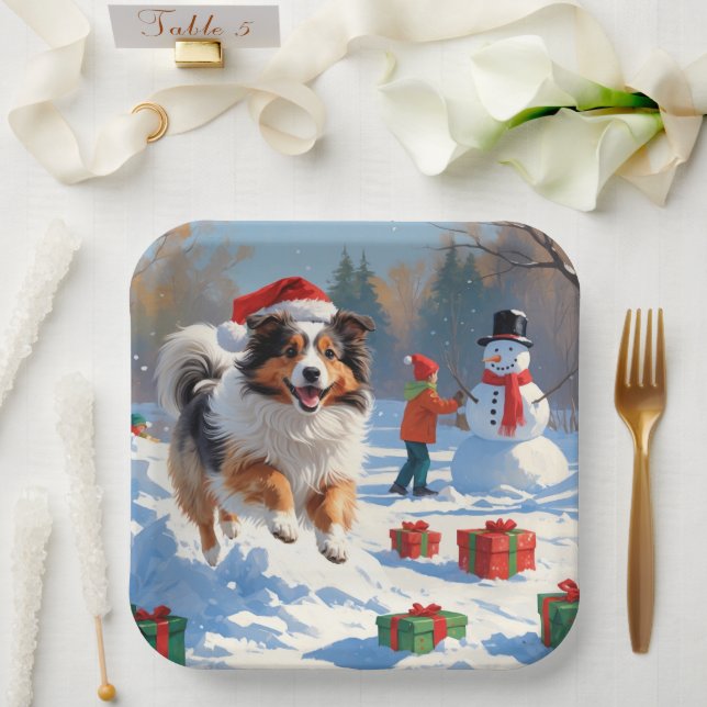 Shetland Sheepdog läuft Schnee mit Weihnachtshut Pappteller (Hochzeit)