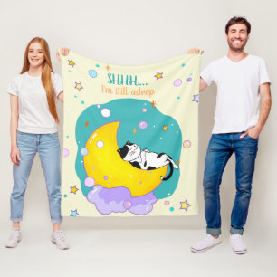 "Shhh, ich schlafe noch" Niedlicher Kitty-Schlaf a Fleecedecke