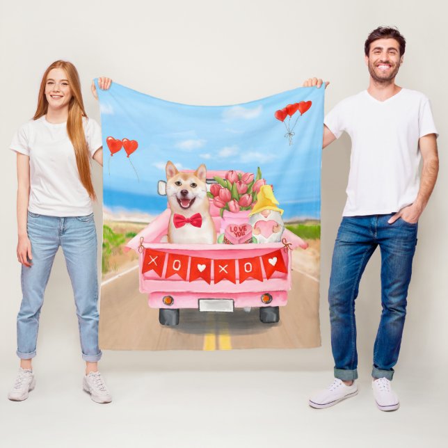 Shiba Inu Dog Valentine's Day Truck Fleecedecke (Beispiel)