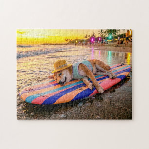 Shiba Inu entspannt auf Sunset-Surfboard Puzzle