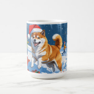 Shiba Inu läuft im Schnee mit Weihnachtsmütze Kaffeetasse