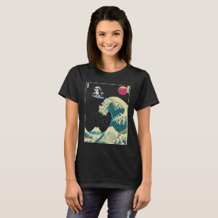 Shih Tzu Dog Surfing auf einem Kanagawa Wave Japan T-Shirt