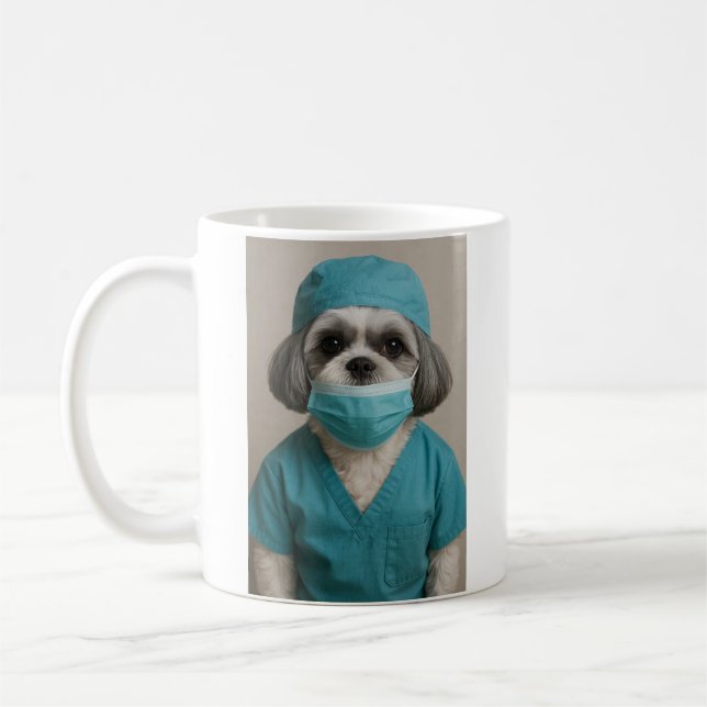 Shih Tzu im Operationsdress Kaffeetasse (Links)