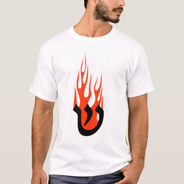 Shin mit Flammen T-Shirt (Vorderseite)