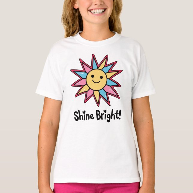 Shine Bright: Ein farbenprächtiges Sonnendesign T-Shirt (Vorderseite)