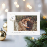 Shining Glory Winter Garland Monogram Crest Photo Feiertagskarte<br><div class="desc">Embrace the shining glory of the holiday season with our winter garland monogram crest Christmas photo holiday card. Our personalized card features our winter garland monogram crest design with your photo. Customize with family signature and monogram. Spread the love and cheer this winter with these stunning cards. Design by Moodthology...</div>
