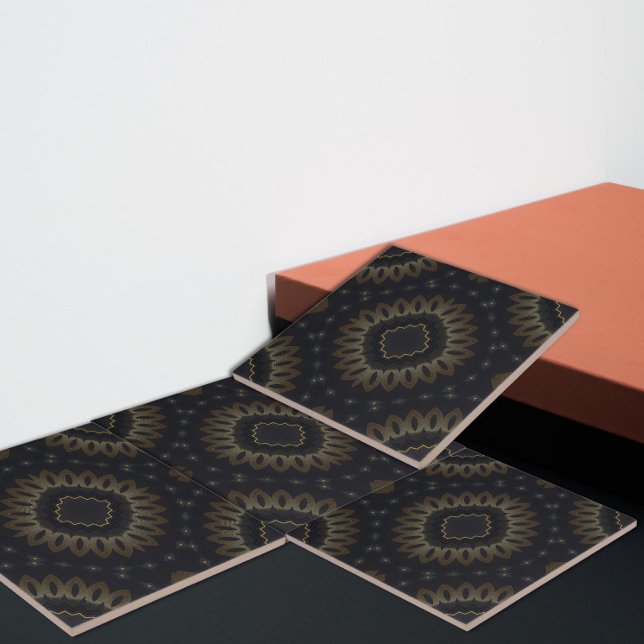 Shiny Elegant Black and Gold Medallion Fliese (Von Creator hochgeladen)