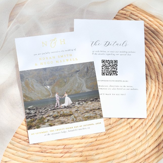 Shiny Monogram All in one QR Code Foto Wedding Folieneinladung (Von Creator hochgeladen)