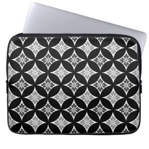 Shippo mit Blume Motif, Schwarz, Weiß und Grau Laptopschutzhülle