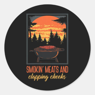 Shirt der Grillen von Funny Men, Fleisch von Smoki Runder Aufkleber