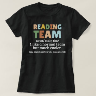 Shirt des Teams lesen, Shirt buchen, Lehrer lesen