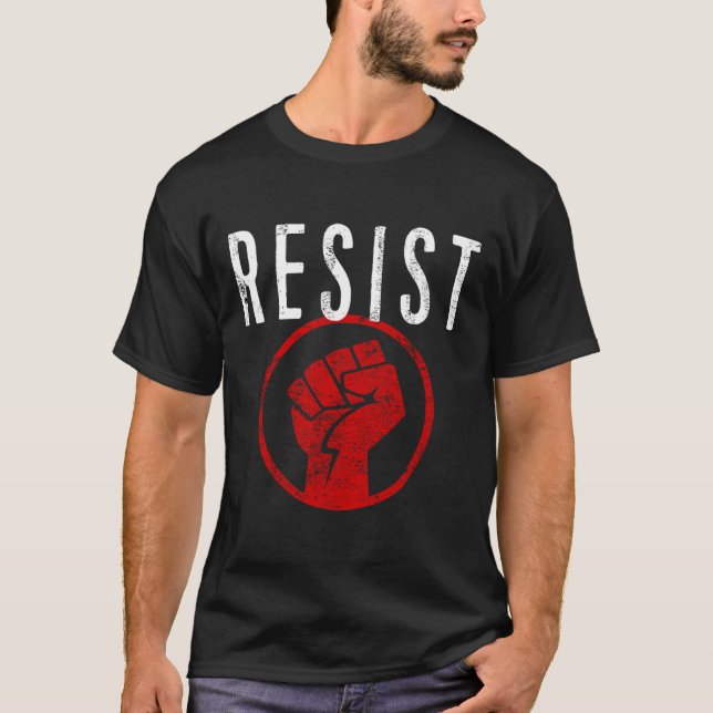 Shirt "Resist Fist T" - Teil der Resistenz - (Vorderseite)