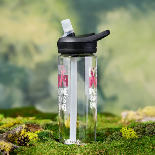 Shirts zur Sensibilisierung für Brustkrebs bei Fam Trinkflasche