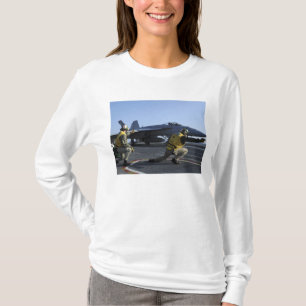 Shooters an Bord der USS George HW Bush T-Shirt