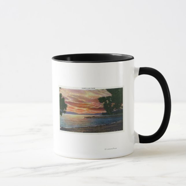 Shoreline Sunset View mit Pier Tasse (Rechts)