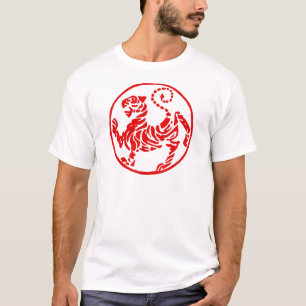 Shotokan rotes aufgehende T-Shirt