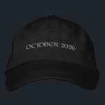 Showcase OKTOBER 2026 Navy Alternative Trucker-Müt Bestickte Baseballkappe<br><div class="desc">Präsentieren Sie „OKTOBER 2026“ mit dieser Navy Alternative Apparel Basic Adjustable Cap, die mit präziser Stickerei gefertigt wurde und ein mutiges, aber dennoch elegantes Erscheinungsbild bietet. Die verstellbare Verschlusskonstruktion in einer Größe passt sich jedem Kopf an und sorgt für Komfort den ganzen Tag über, was sie zur perfekten Wahl für...</div>