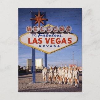 Showgirls vor dem historischen Las Vegas-Zeichen Postkarte