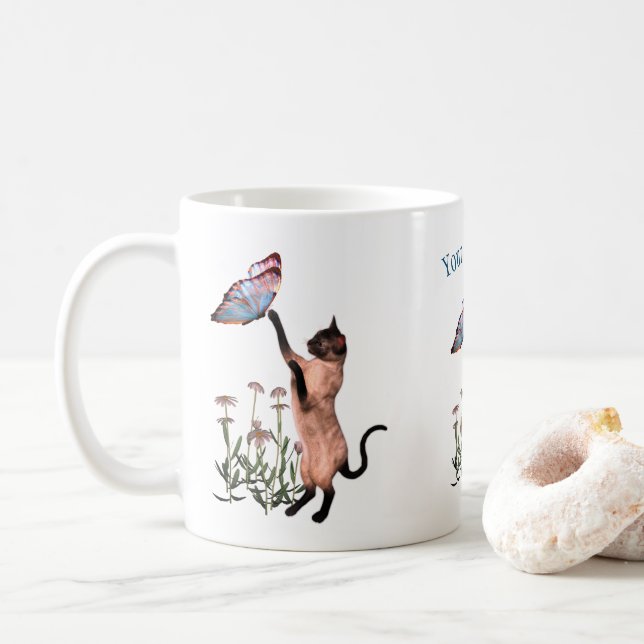 Siamese Cat Butterfly Daisy Personalisiert Kaffeetasse (Mit Donut)