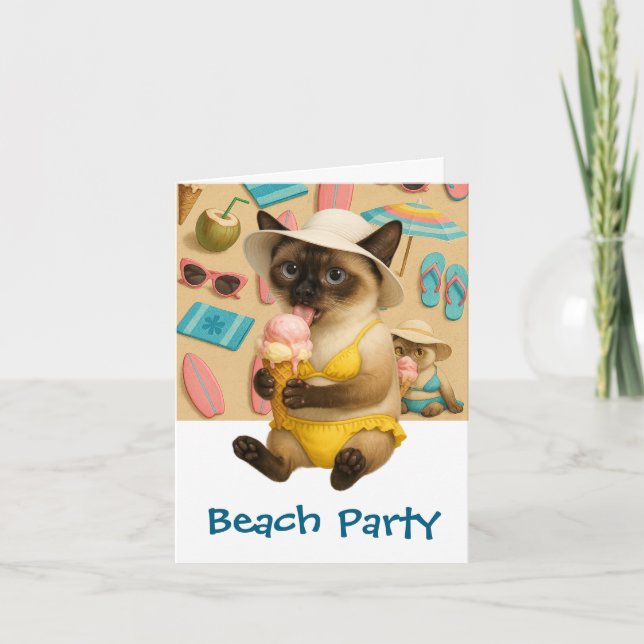 Siamese Cat leckt Eiscreme Beach Party Einladung (Vorderseite)