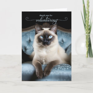 Siamesische Katze auf einem blauen Stuhl Freiwilli Dankeskarte