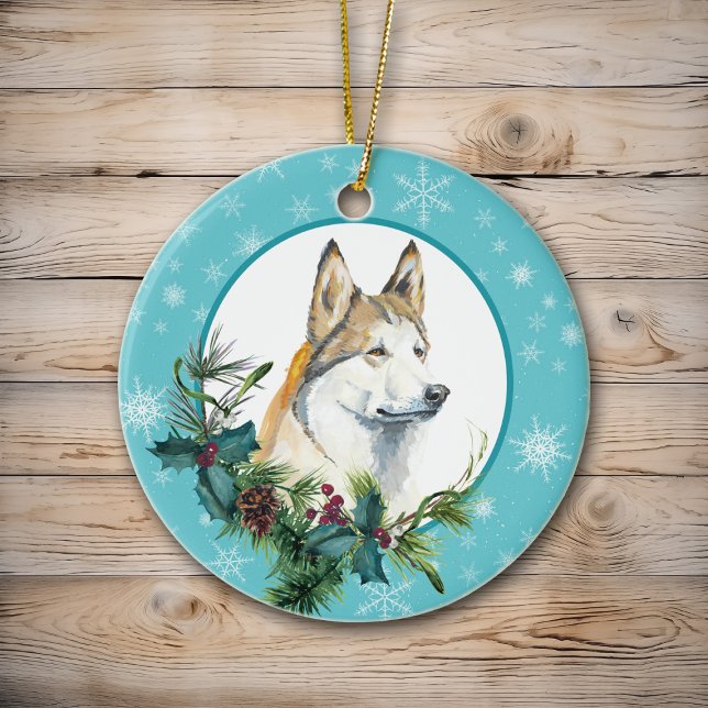 Siberischer Husky Evergreen Blue Snowflake Border Keramik Ornament (Von Creator hochgeladen)