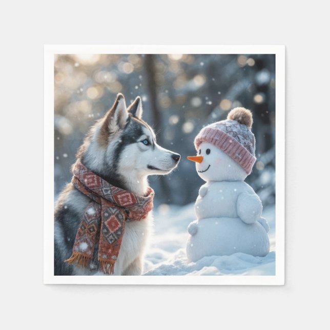Siberischer Husky mit Blick auf einen Schneemann Serviette (Vorderseite)