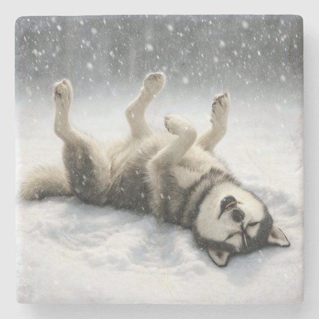 Sibirischer Husky schafft einen Schneengel Steinuntersetzer (Vorderseite)