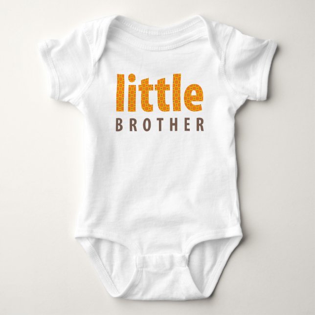 SIBLINGS COLLECTION - kleiner Bruder {orange} Baby Strampler (Vorderseite)