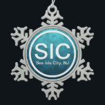 SIC NJ Sea Isle City New Jersey Beach Tag Schneeflocken Zinn-Ornament<br><div class="desc">SIC NJ Sea Isle City New Jersey Beach Tag Snowflake Weihnachtsschmuck -</div>