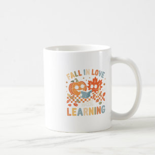 Sich in das Lernen verlieben Herbst-Kürbis-Lehrer Kaffeetasse