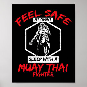 Sich sicher fühlen mit einem Muay Thai-Kämpfer-Kic Poster