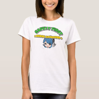 Sicherheit geht vor Trinke mit einem Krankenpflege T-Shirt