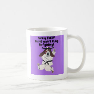 Sicherlich kämpfte nicht JEDER Basset mit Kung Fu Kaffeetasse