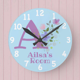 Sichern eines Blumendesigns mit Name & Initial Runde Wanduhr