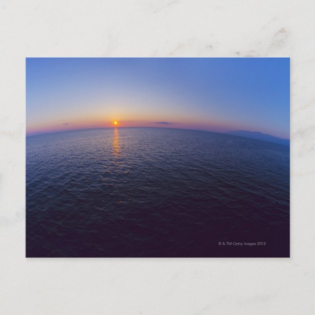 Sicht auf den Horizont bei Sonnenaufgang über dem  Postkarte (Vorderseite)