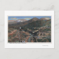 Sicht auf den Staudamm während der Bauarbeiten