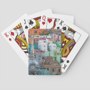 Sicht auf die Gebäude der Stadt Spielkarten