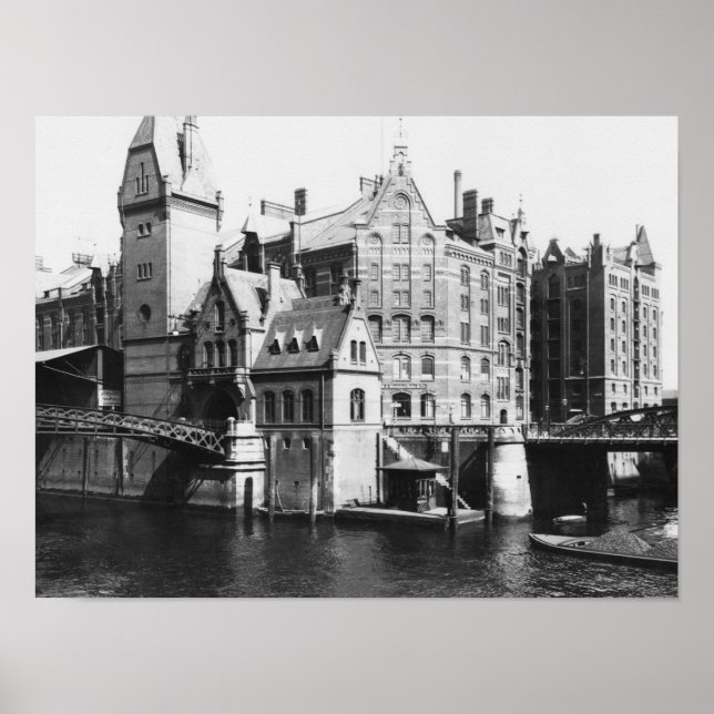 Sicht auf die Speicherstadt Hamburg, c.1910 Poster (Vorne)