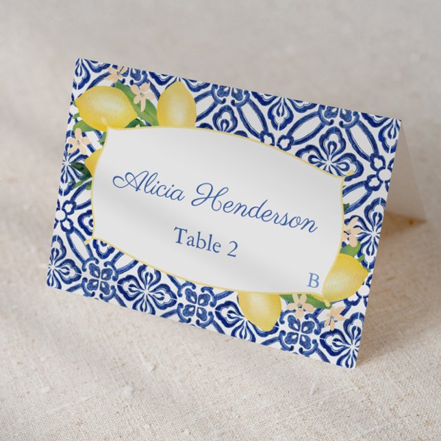 Sicilian Lemons Blue Tiles Wedding Platzkarte Tischnummer (Individual place card design featuring lemons with blue and white azulejo tile print)