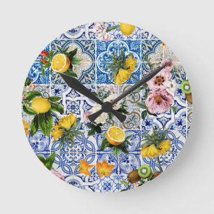 Sicilian style tiles with flowers and lemon runde wanduhr