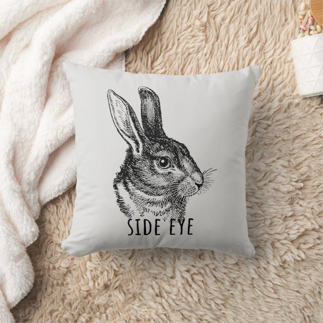 Side Eye Funny Bunny Kissen (Decke)